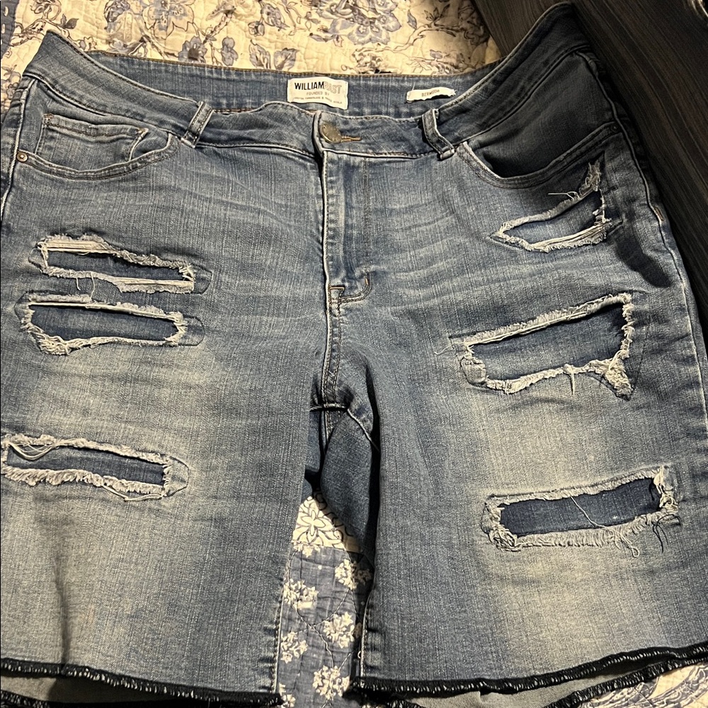William Rast Blue Denim Jean Shorts Size 14W